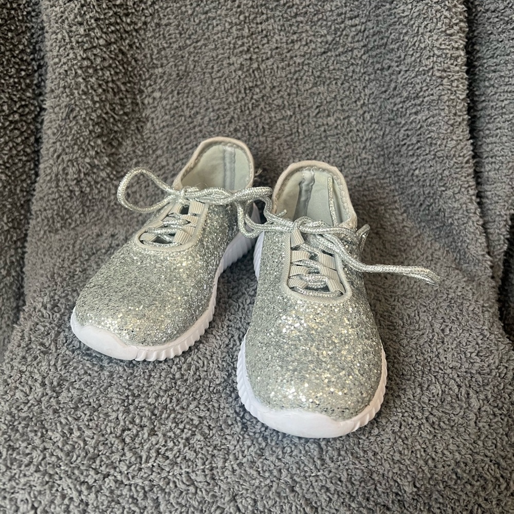 Girls silver dance shoes